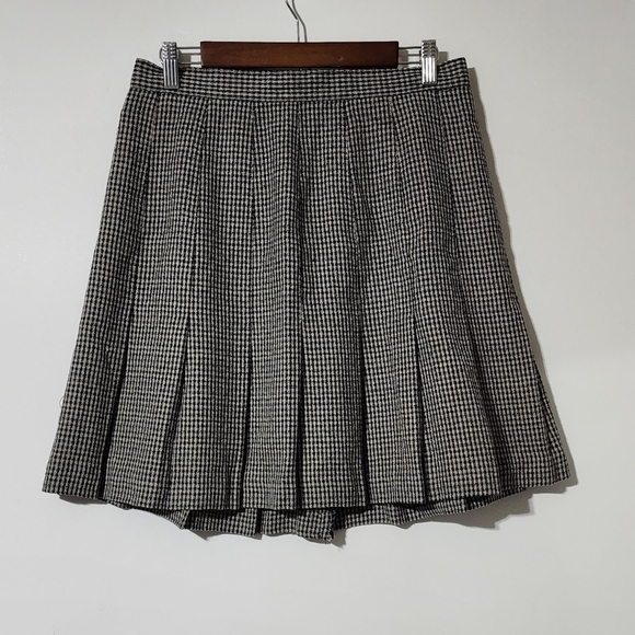 Vintage pleated checkered plaid mini skirt - Picture 3 of 6